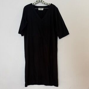 Chic Black Midi Dress